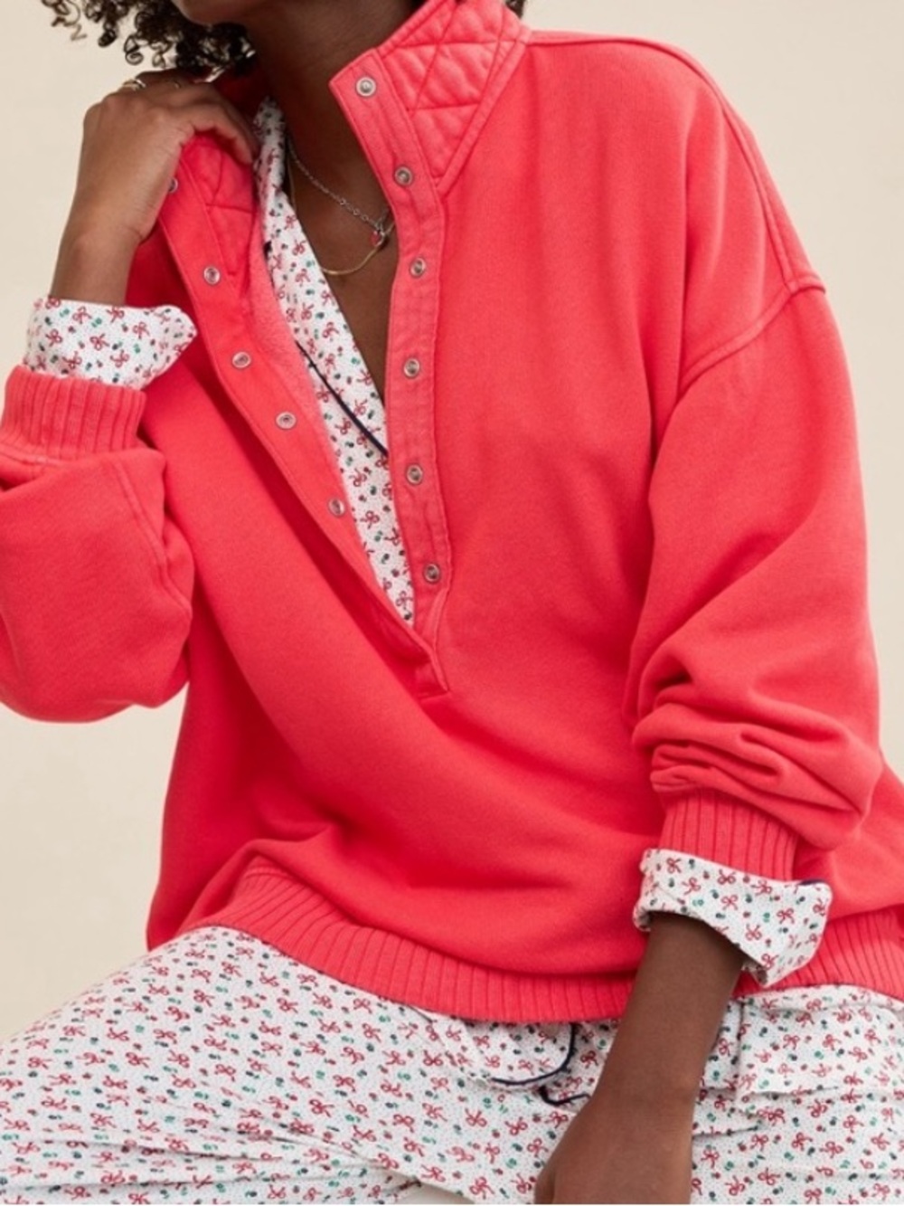 Aerie Oh Snap! Red Pullover Sweatshirt Size Medium, NWT